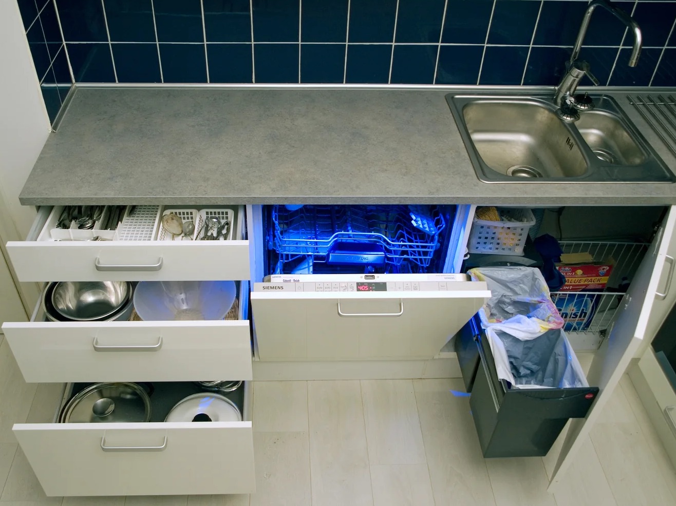 Dishwasher Leak Cleanup in Doral, FL